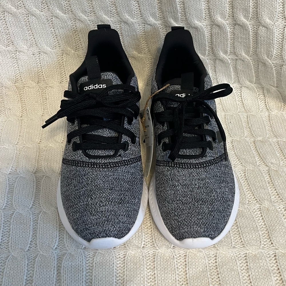 🆕Adidas Puremotion Running Shoes.  Womens size 8